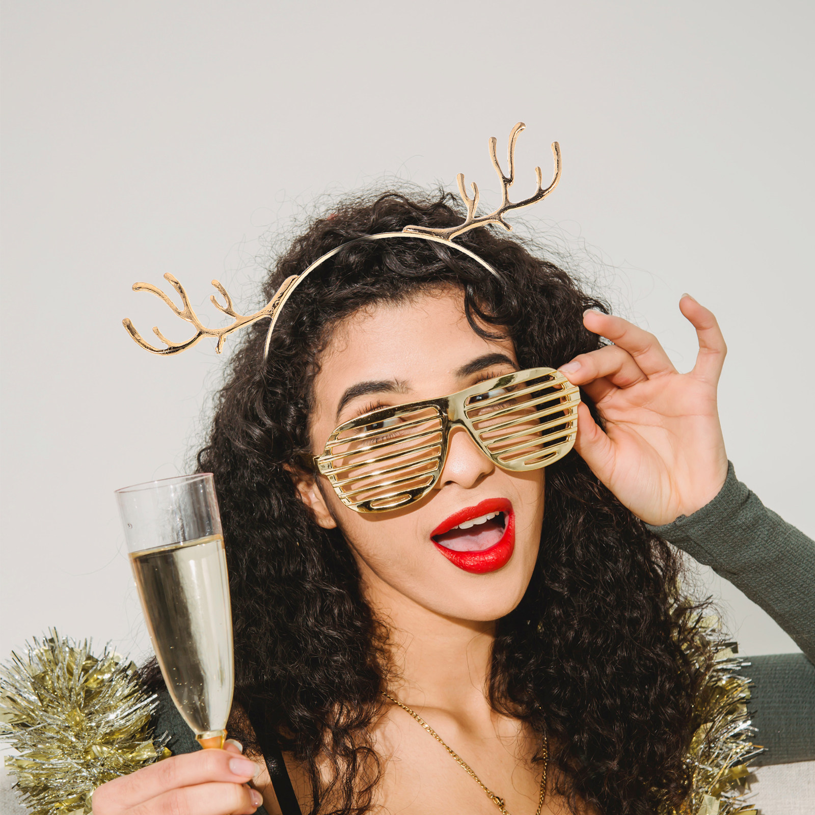 3Pcs Cute Reindeer Antler Head – Reindeer Antlers Headband recenzja i cena